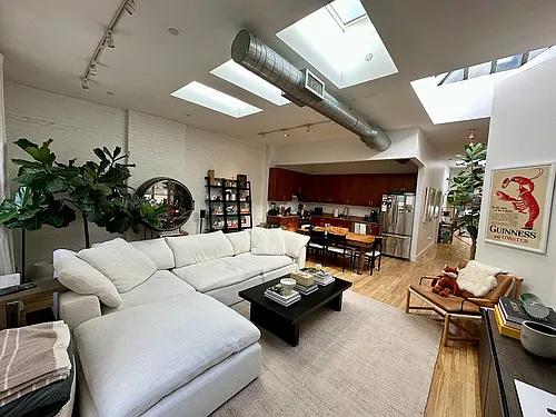 146 Duane St #5C Photo 1 146 Duane St #5C Photo 1