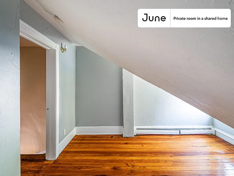 6 Haskell St #E — Photo 5