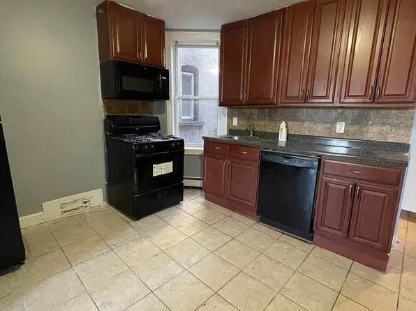 548 Avenue C APT 9, Bayonne, NJ 07002