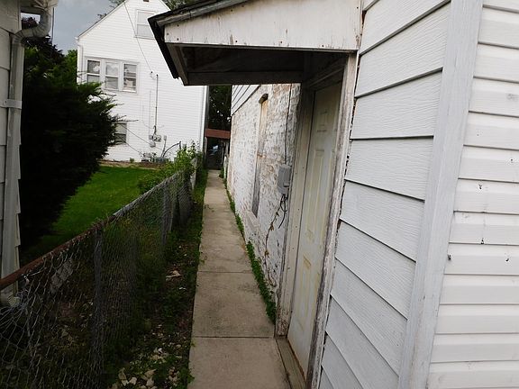5th image of 1501 Kenilworth Ave