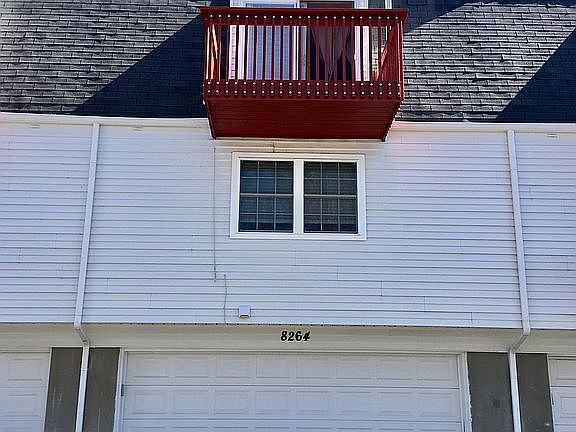 2nd image of 8264 S Williamsburg Park Cir