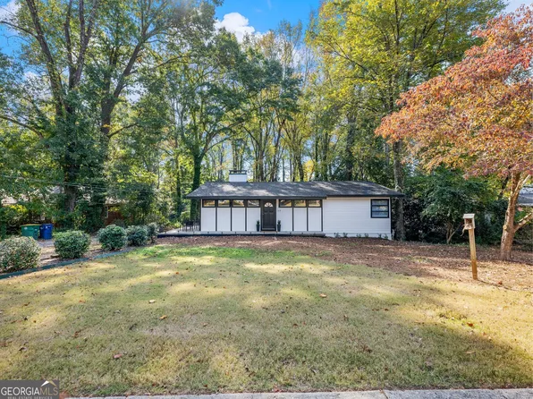 160 Riverdale Dr, Athens, GA 30605