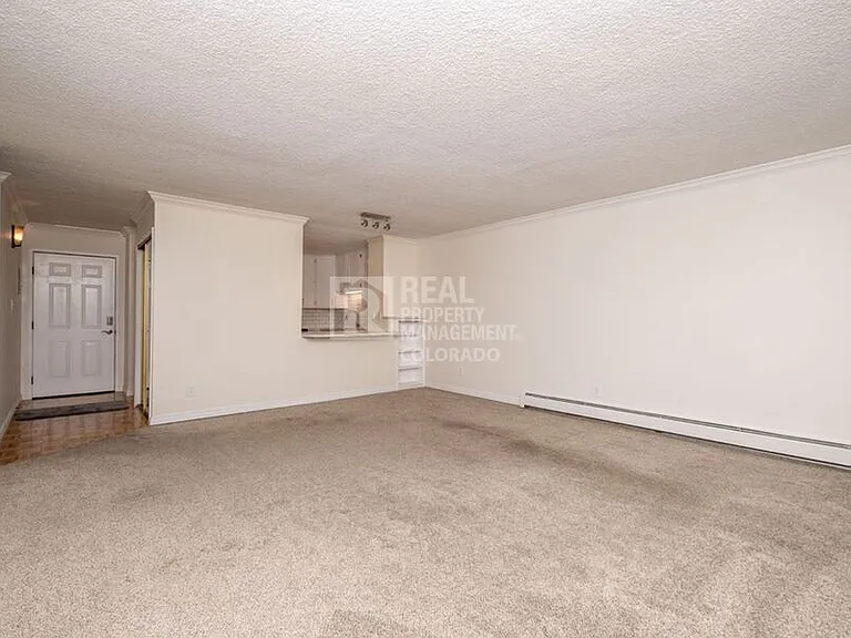 3470 S Poplar St #407 — Photo 2
