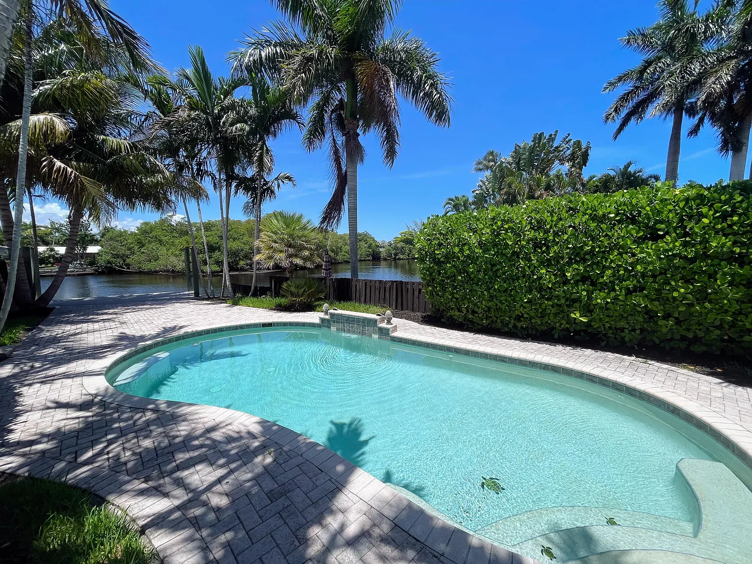 1 bed, 1.5 bath, 1566 sqft, $2,950 — Photo 3