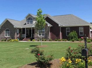 124 Berkshire Ln, Albertville, AL 35950