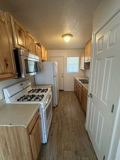 4309 South Lipscomb Street - 1 — Photo 2