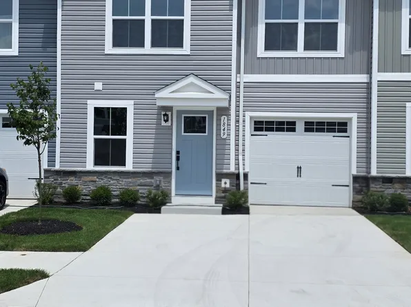 1849 Shank Dr, Akron, OH 44313