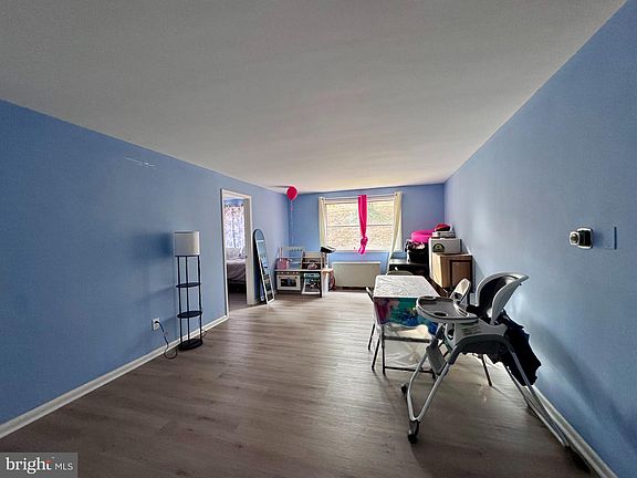 4th image of 750 S Dickerson St APT 103