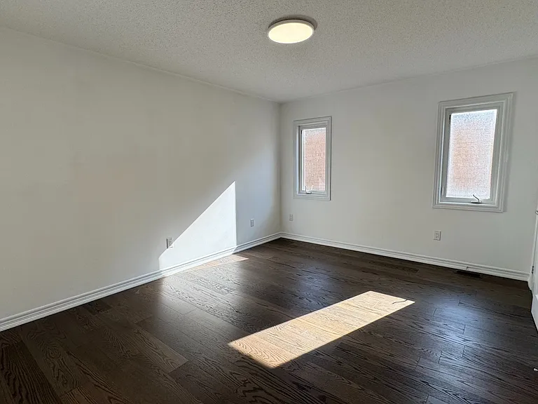 32 Philips Lake Ct — Photo 22