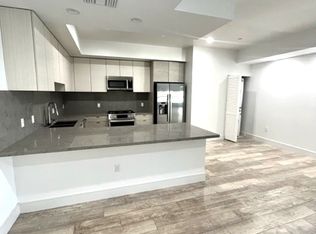 1946 Overland Ave #203, Los Angeles, CA 90025