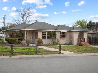 1055 Portola Dr, Del Rey Oaks, CA 93940