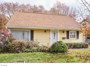 2179 Bailey Rd, Cuyahoga Falls, OH 44221