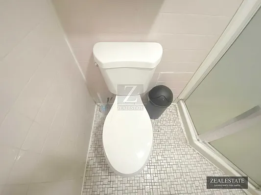 Rented by ZealEstate Group Inc | media 57