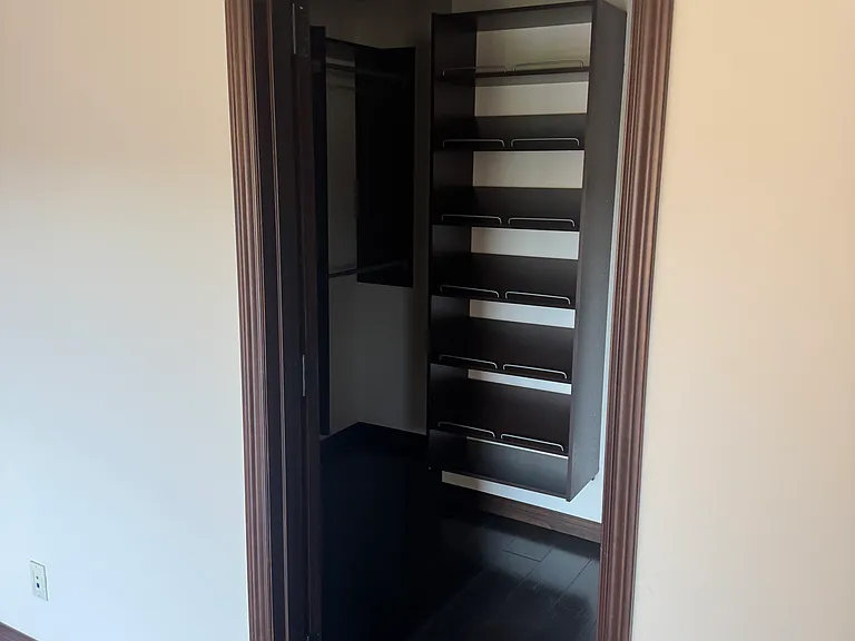14947 W Magnolia Blvd — Photo 8