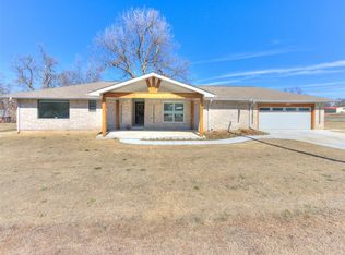 20699 Hensel St, Harrah, OK 73045