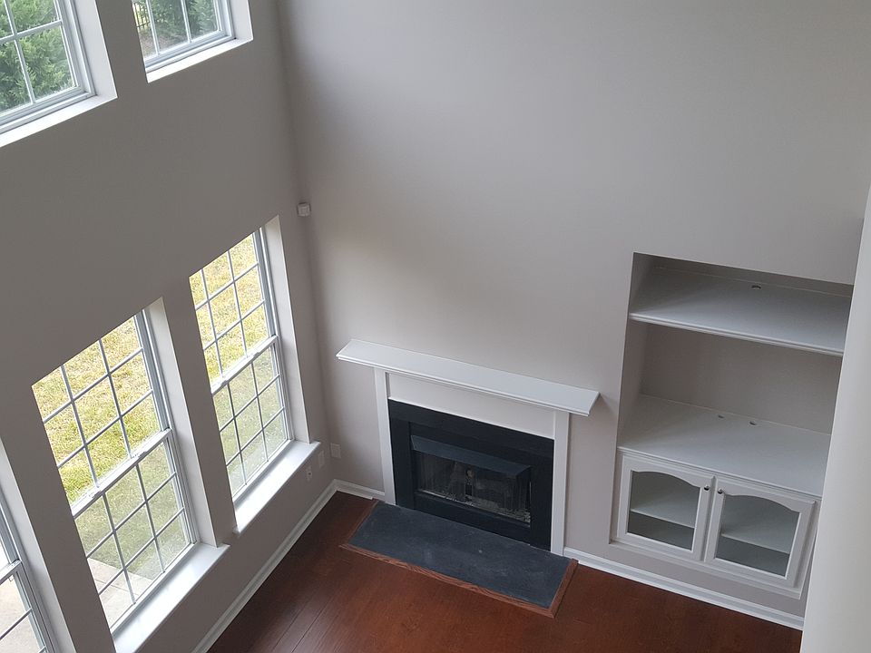 2nd image of 9627 Ravenscroft Ln NW