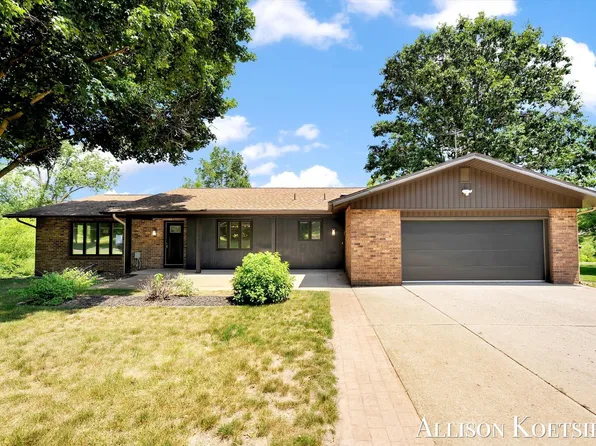 3890 Walker Ave NW, Grand Rapids, MI 49544