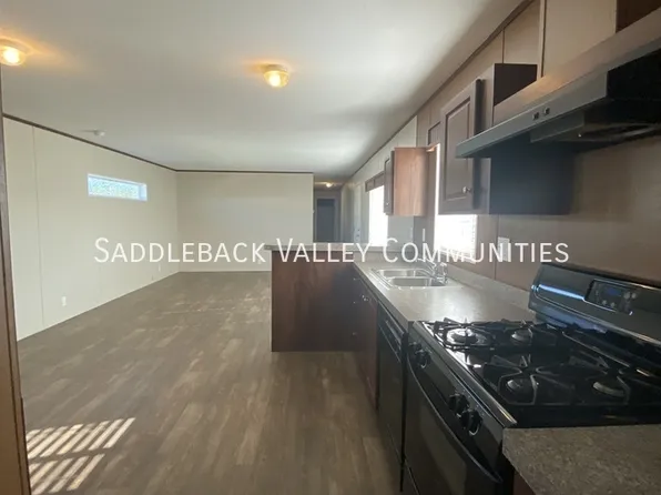 300 N 13th St, Saratoga, WY
