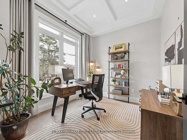 506 Rougemount Dr — Photo 17