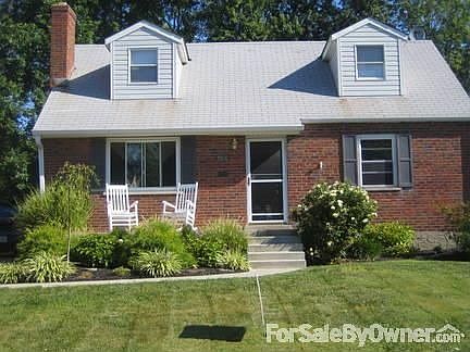 4 bedroom Cape Cod