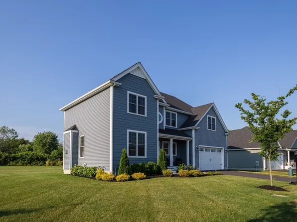 48 Pratt Ave, Bridgewater, MA 02324