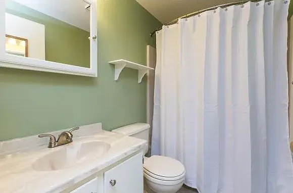 1710 White Cedar Blvd — Photo 10