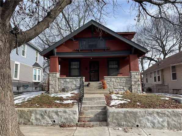 2537 Mersington Ave, Kansas City, MO 64127