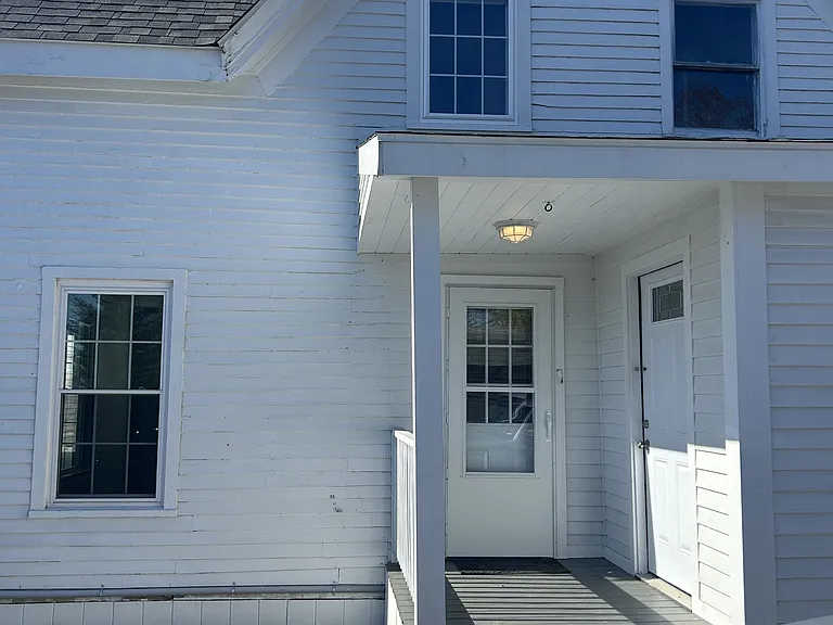 11 Trinity St — Photo 2
