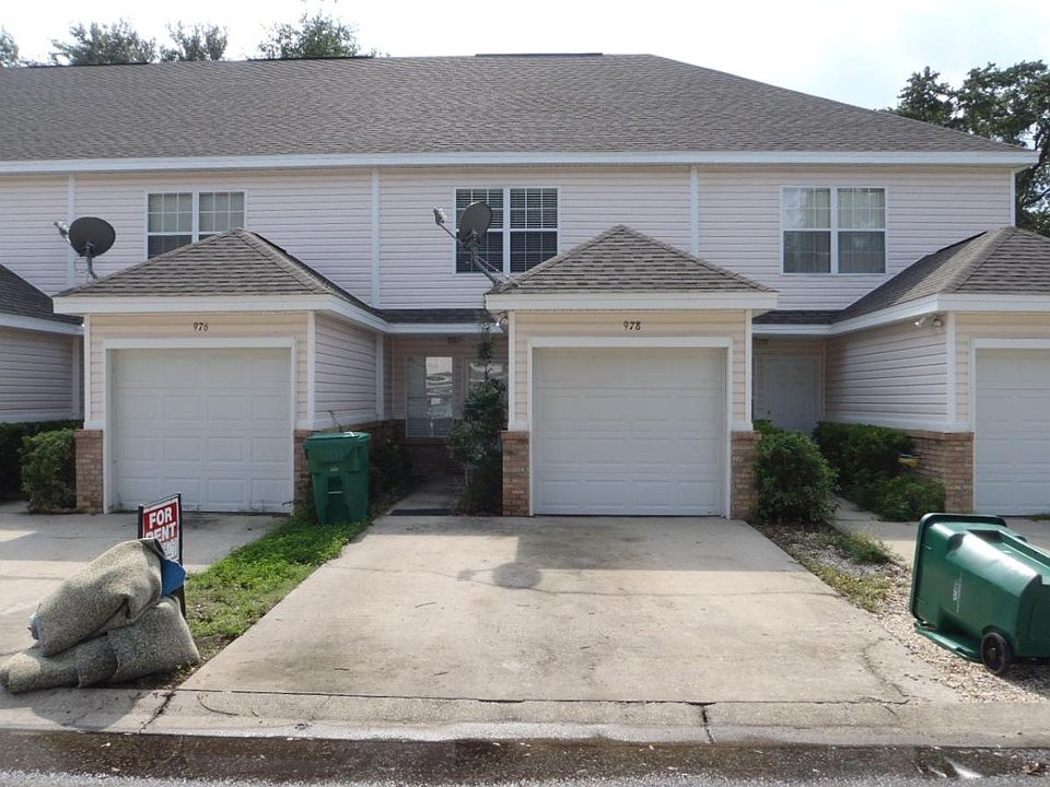 1st image of 996 Scenic Oak Ln #996