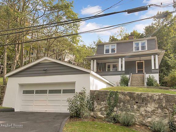2nd image of 80 Grandview Ave