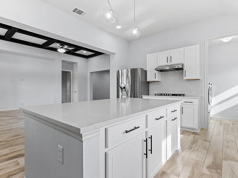 1801 Baleric Dr — Photo 15
