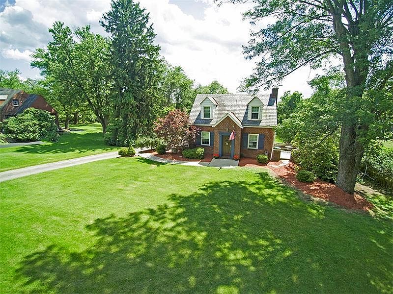 1st image of 1264 Stoltz Rd