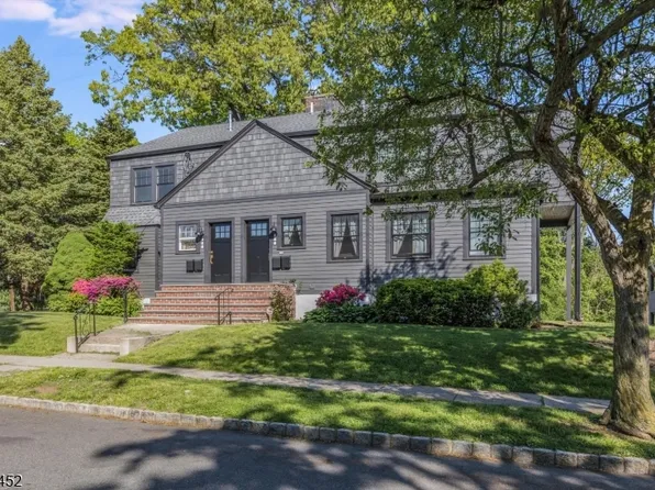 159 Forest St Floor 2, Montclair, NJ 07042