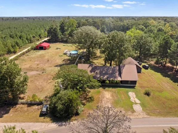 2742 Pollard Rd, Haworth, OK 74740