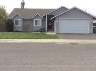 704 E Countryside Ave, Ellensburg, WA 98926