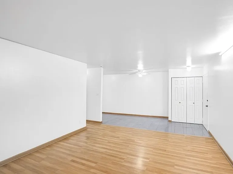 1080 Knoll Ln #305 — Photo 4