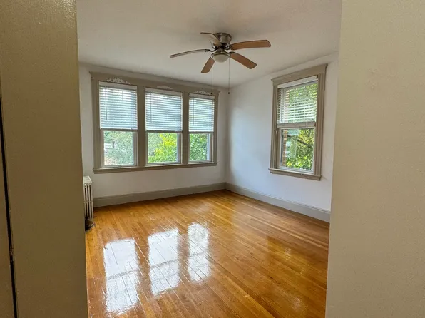 24 Sidlaw Rd APT 8, Brighton, MA 02135