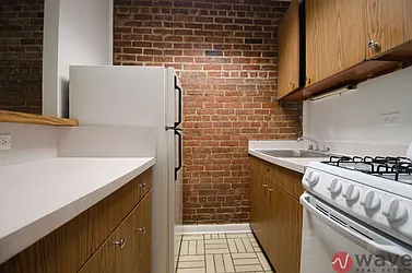 Rented by Wave Real Estate Group