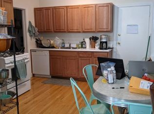1228 N Greenview Ave, Chicago, IL 60642