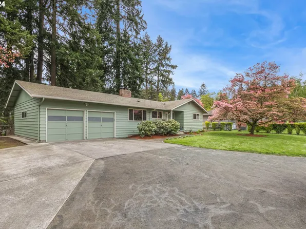 15120 NE Halsey St, Portland, OR 97230