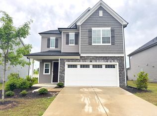 928 Matterhorn Dr, Fuquay Varina, NC 27526