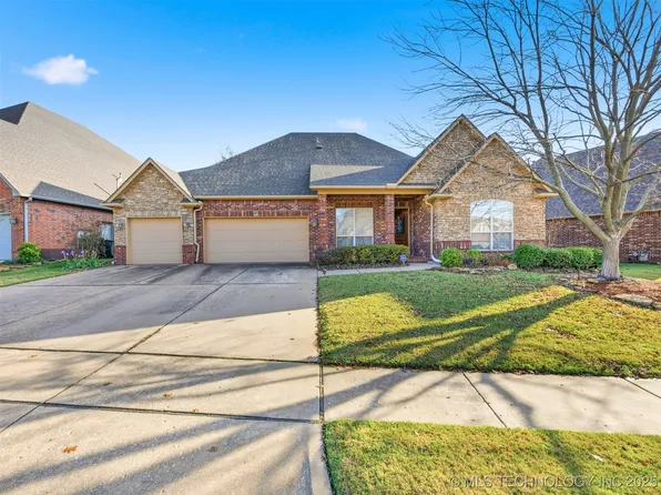1517 W Rockport St, Broken Arrow, OK 74012