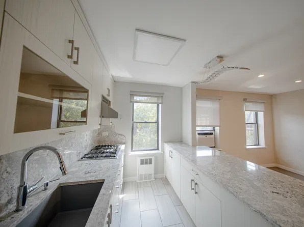 2569 West Second Street image 39 of 43