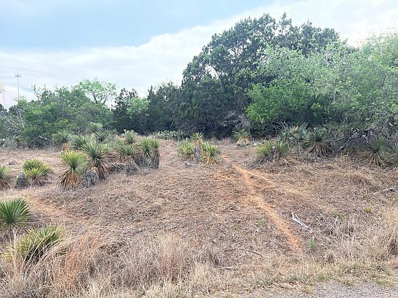 4th image of 281 & 282 E Briarway Dr