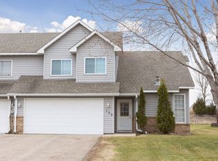 130 Appleblossom Ln, Shakopee, MN 55379