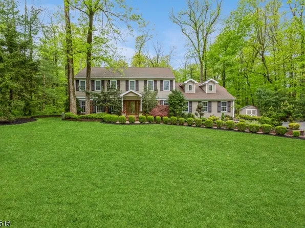 31 Upper Warren Way, Warren Twp., NJ 07059