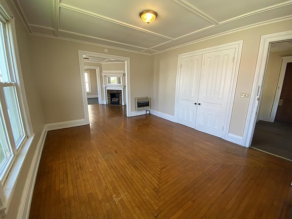4th image of 905 State St #1