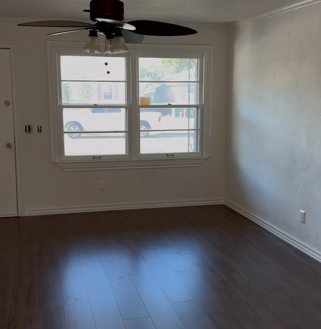 2 bed, 880 sqft, $1,250 — Photo 2