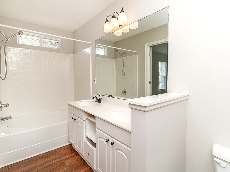 4401 Craven Hill Dr — Photo 24