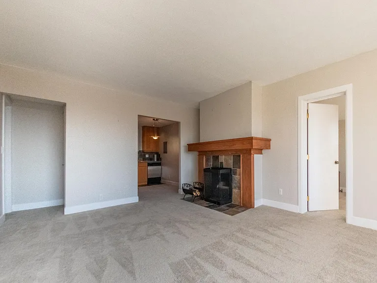 630 13th Ave E #3 — Photo 13